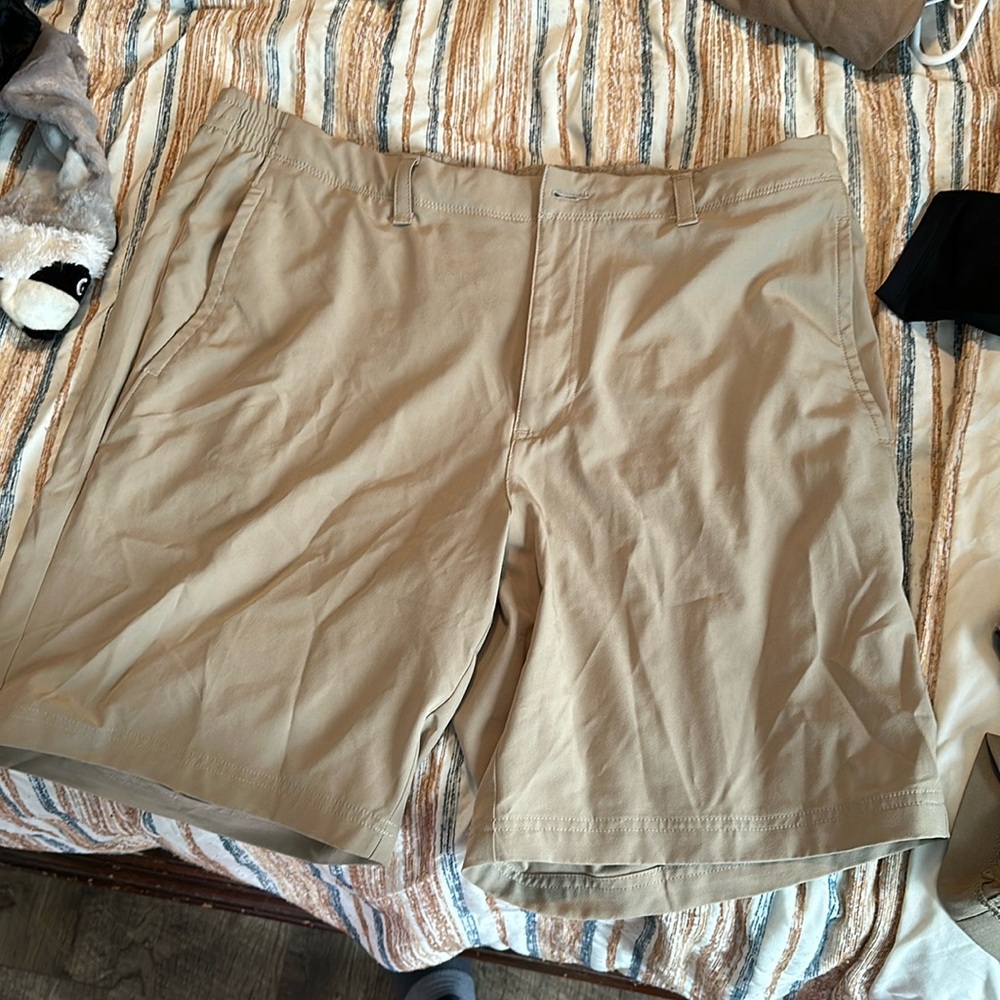 Golf shorts